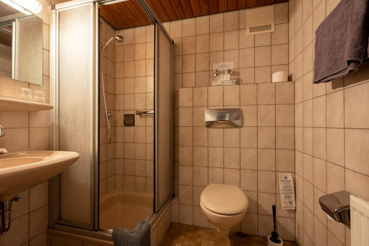 施马伦贝格Zur Schmitte住宿加早餐旅馆 外观 照片